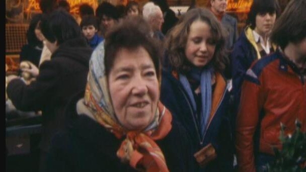 Street trader on Moore Street in Dublin, 1979