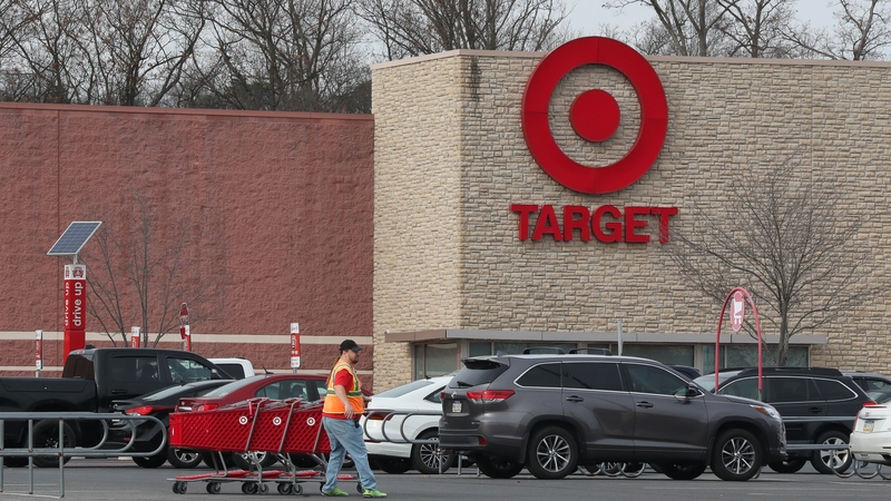 US retailer Target said it is now expecting flat comparable sales in the fourth quarter and a profit of $1.85 to $2.45 per share
