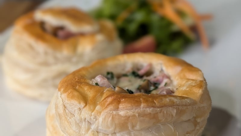 Perfect for lunch, dinner or a festive party.