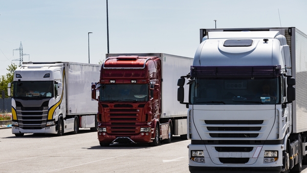 The total distance covered by road freight transport in the second quarter of this year was 469 million kilometres, up 4% compared to the second quarter of last year