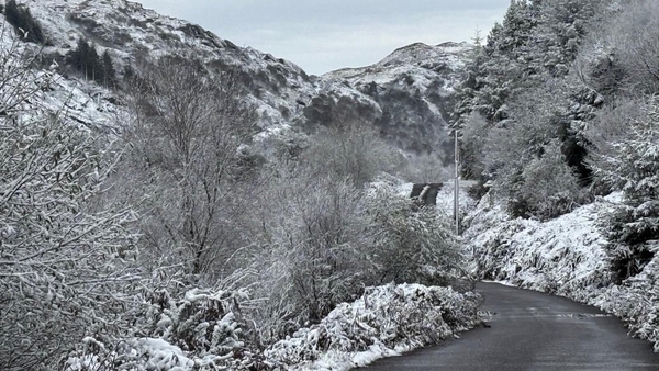 As it happened: Snow hits amid warnings for Storm Bert