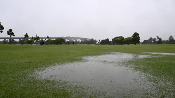 Sitting rain on course at Royal Queensland