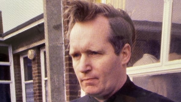 Paul Dunleay ciontaithe trí huaire in ionsaithe gnéis a dhéanamh ar bhuachaillí