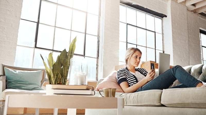 'Pausing to verify a website's URL, cross-checking contact details, seeking independent reviews and sticking to secure payment options can all provide layers of protection'. Photo: Getty Images