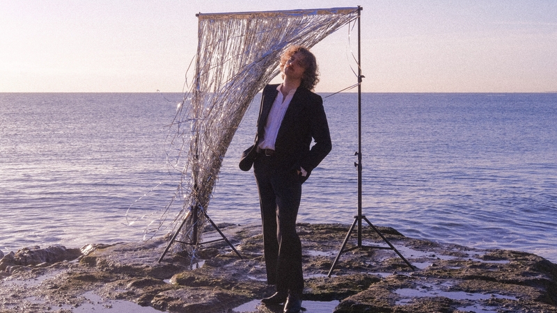 Aonair: "Lyrical synth pop with an 80s edge. Bold sweeping melodies, huge guitar solos, and immersive, maximalist production."