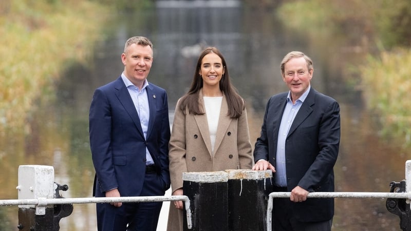 Roger Wallace, Partner Lead, EY Entrepreneur of the Year, Eimear McCrann, Director, EY Entrepreneur of the Year and Enda Kenny, winner of the Special Recognition Award at the EY Entrepreneur of the Year Awards 2024