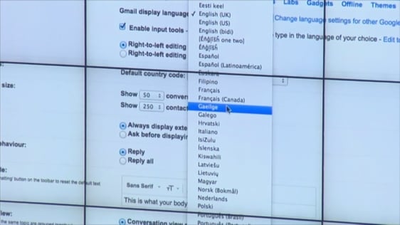 Selecting Gaeilge in Gmail language settings, 2014