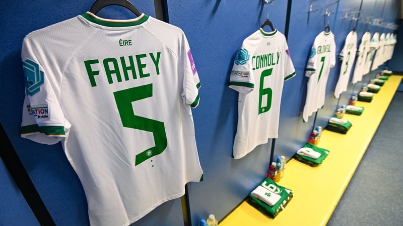 Niamh Fahey starts for Ireland