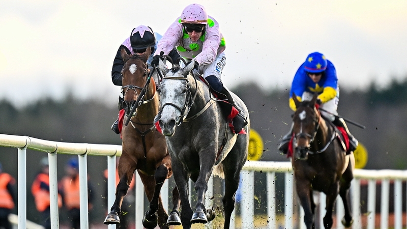 Lossiemouth, with Paul Townend up, on their way to winning the Bar One Racing Hatton's Grace Hurdle