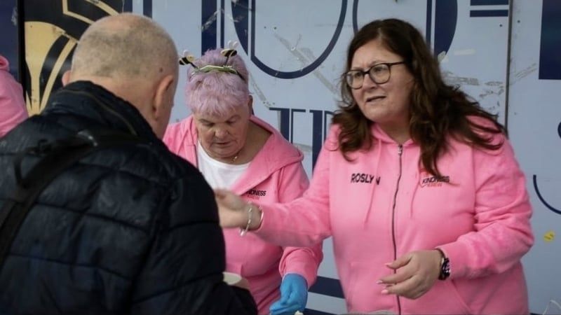 Rosalyn Barrett (R) administered CPR to the injured woman on St Patrick's Street in Cork city (pic: Kindness Krew)