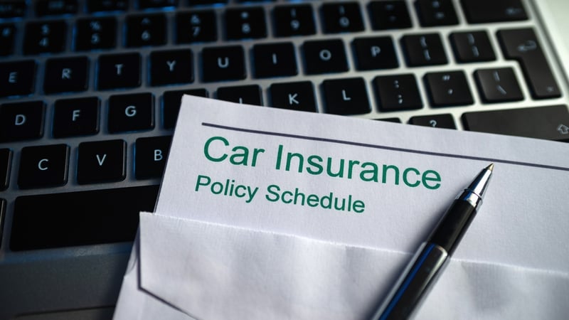 Peopl Insurance has examined the cost of car insurance for learner drivers of various ages and the savings which can be made by moving from a learner permit to a full licence