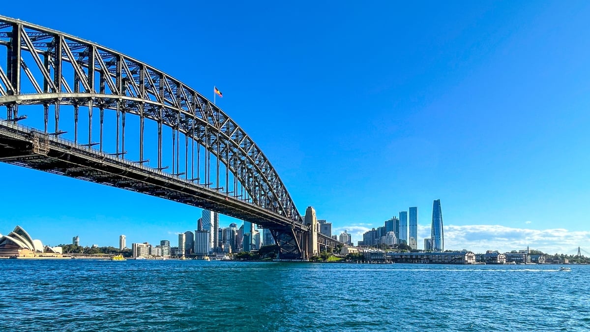 Why are construction and medical workers choosing to stay in Australia?