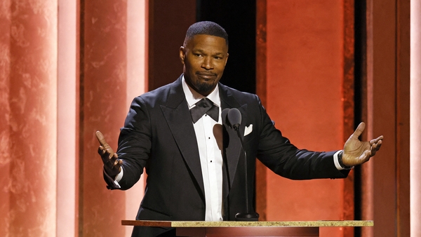Jamie Foxx's spokesperson: "He had to get stitches and is recovering"
