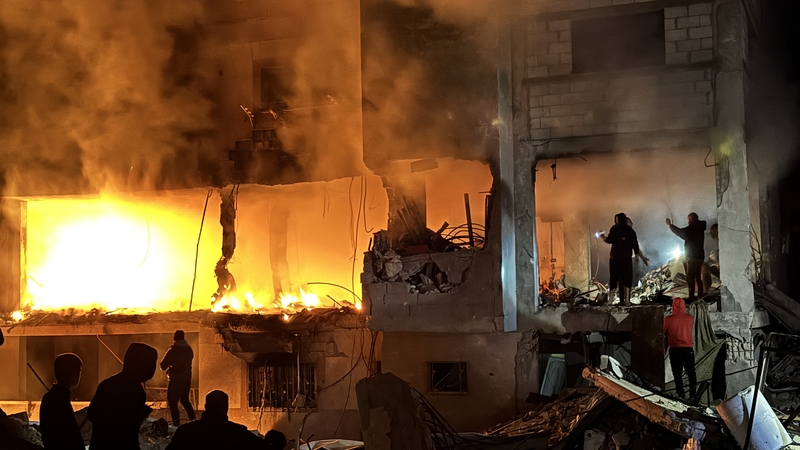 Israeli strikes on Gaza have continued as progress was reported an a ceasefire deal