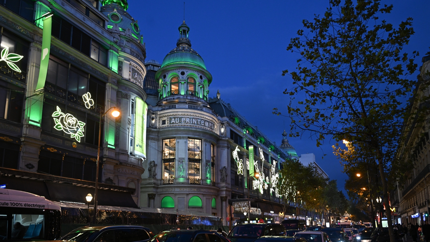 Luxury brands consider accepting crypto payments