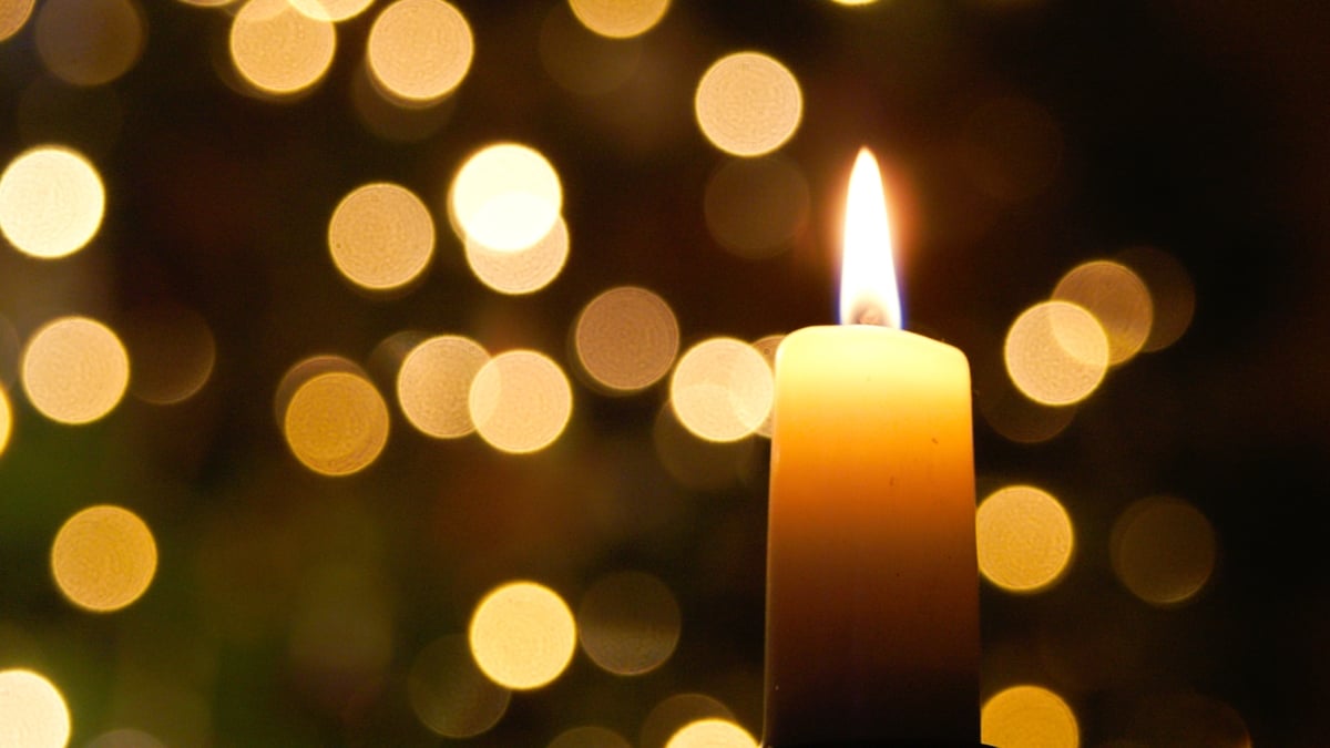 Oíche Chiúin with Aedín Gormley