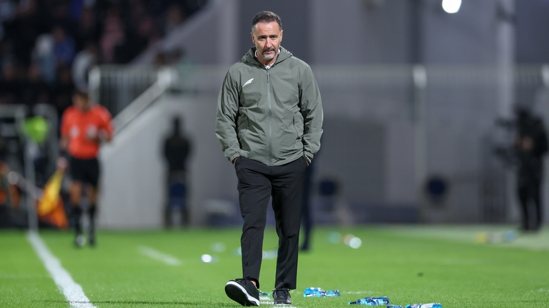 Vitor Pereira takes over a side second-bottom in the Premier League