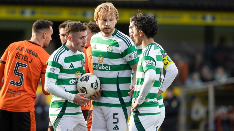 Luke McCowan, Liam Scales and Reo Hatate debate what to do with a Celtic free-kick