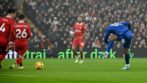 Premier League recap: Liverpool 3-1 Leicester City