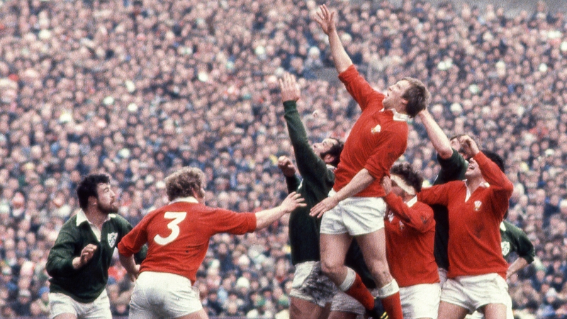 Geoff Wheel (C) contesting a lineout against Ireland in 1980
