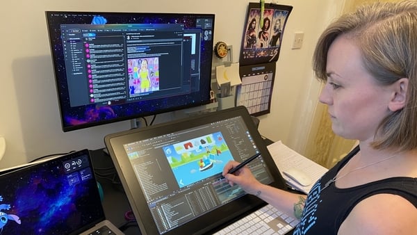 Elaine Snowden uses screens, editing tools and design software in her home office