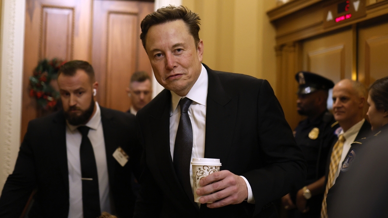 Elon Musk accused British Prime Minister Keir Starmer of failing to bring 'rape gangs' to justice when he was director of public prosecutions