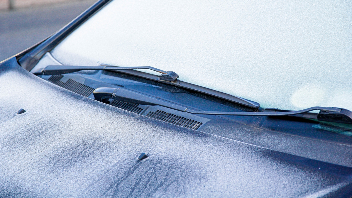 Freezing conditions continue around the country with another Orange warning issued