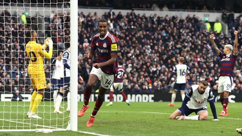Alexander Isak celebrates as he scored Newcastle United's winning goal at Tottenham