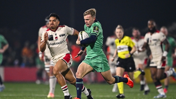 Ben Murphy (R) continued his hot scoring streak with three tries against Lyon