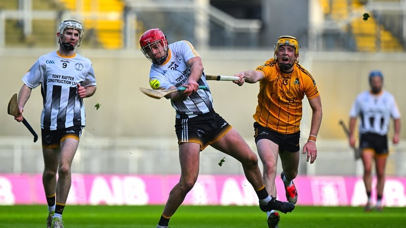 James Maher scoring a point for St Lachtain's