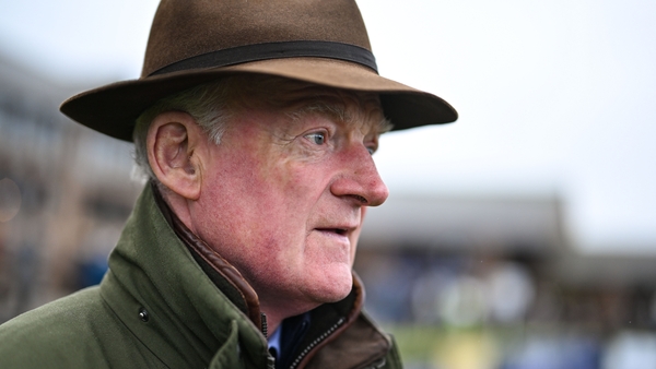 Willie Mullins continues to farm the Solerina Mares Novice Hurdle