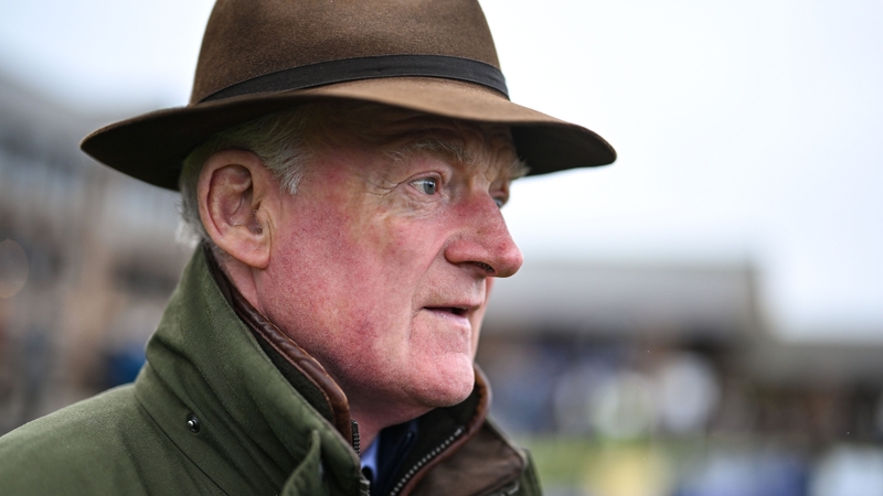 Willie Mullins continues to farm the Solerina Mares Novice Hurdle