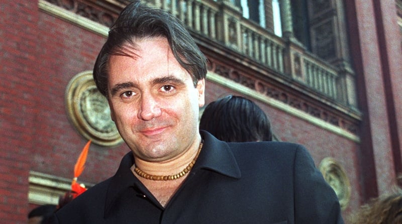Tony Slattery at the Orange Prize for Fiction 2000 awards at the Victoria and Albert Museum, London. Photo credit: Yui Mok/PA Wire
