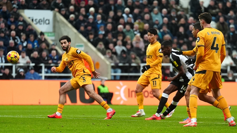 Alexander Isak fires in the opener