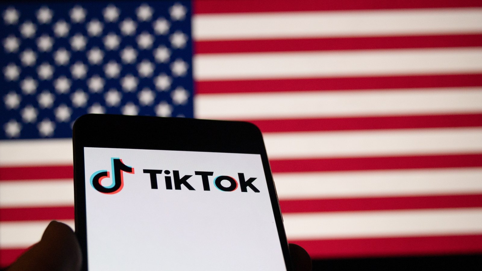 Trump welcomes TikTok deal, thanks Xi for approving it