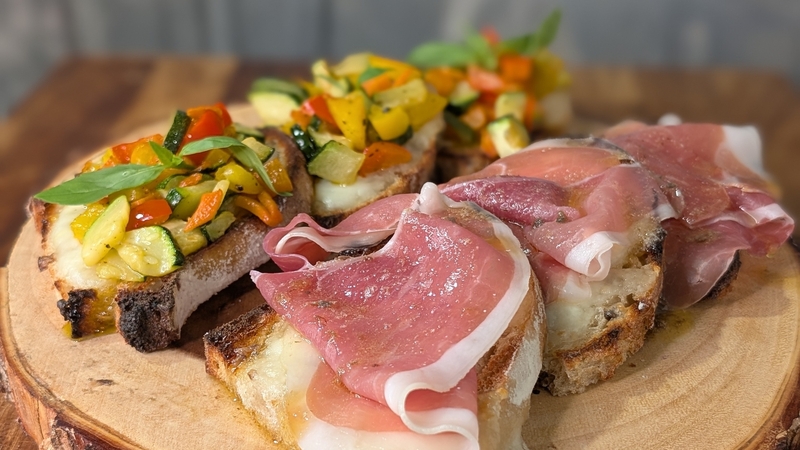 Mix of crostini by Max Bagaglini: Today