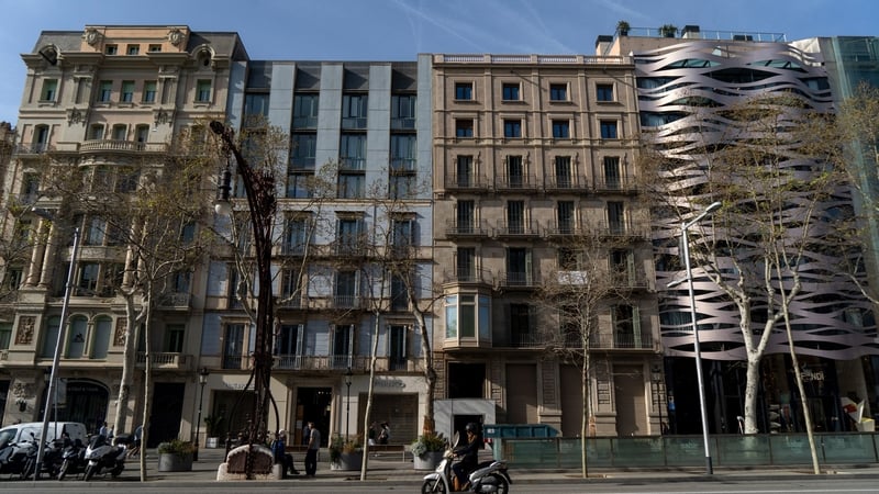 Residential apartments in central Barcelona