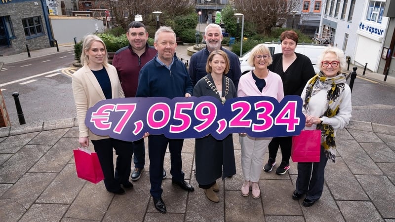 The Letterkenny Chamber runs the ShopLK Gift Card with support of the Department of Social Protection's Community Employment Programme