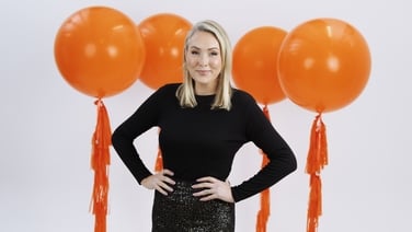 Tracy Clifford Lights Up the 2FM Afternoon