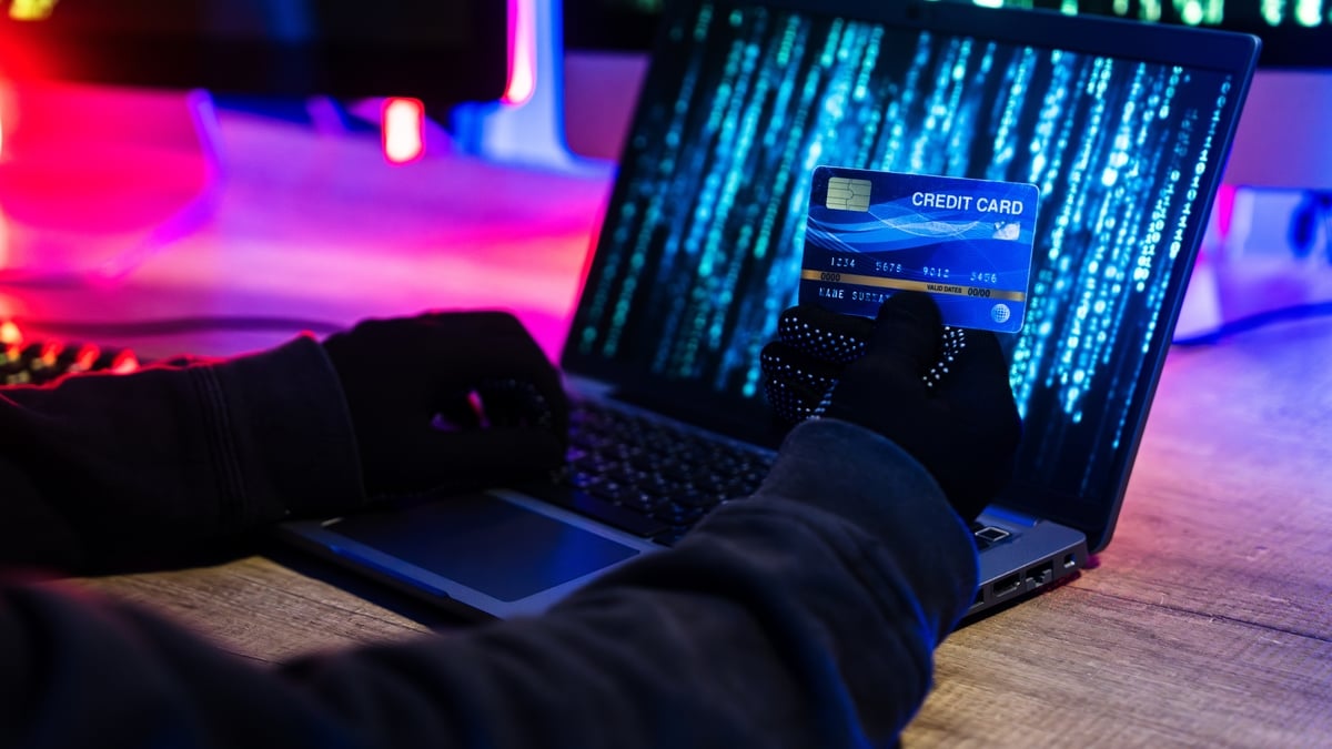 7:50am Business News