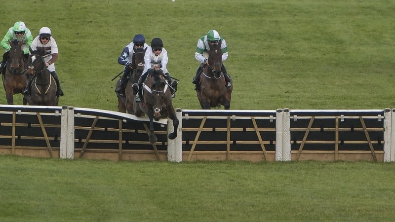 Constitution Hill won with his head in his chest despite clattering the final flight