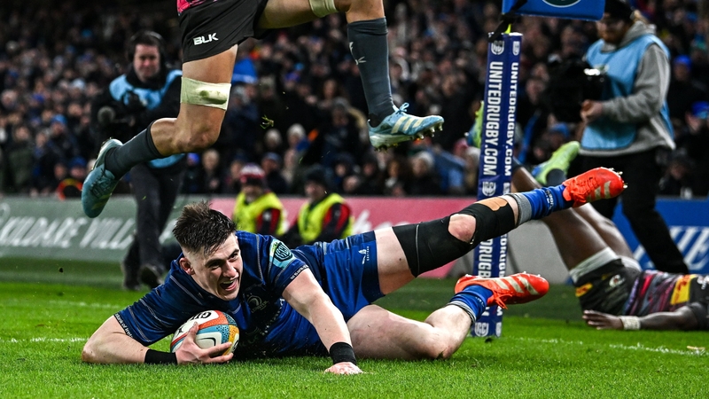 Dan Sheehan slides over to score Leinster's second try