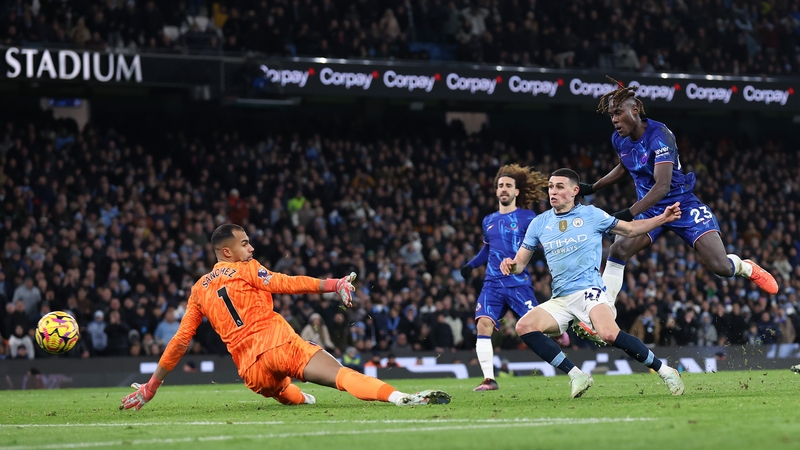 Phil Foden wrapped up the three points for Man City late on