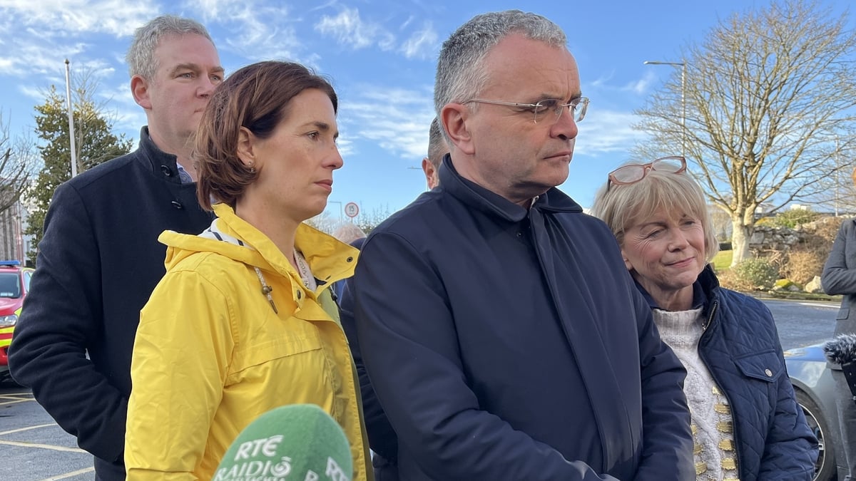 Calls on Govt. to do more for people without power as they rely on emergency hubs