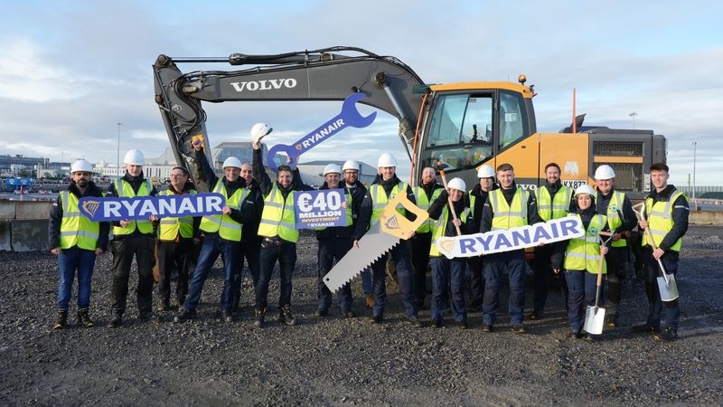 Ryanair said its new four bay hangar at Dublin Airport will create over 200 new jobs for engineers and mechanics