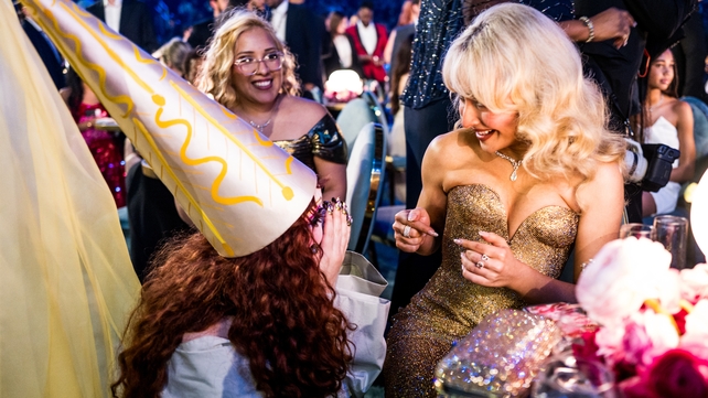 Chappell Roan and Sabrina Carpenter