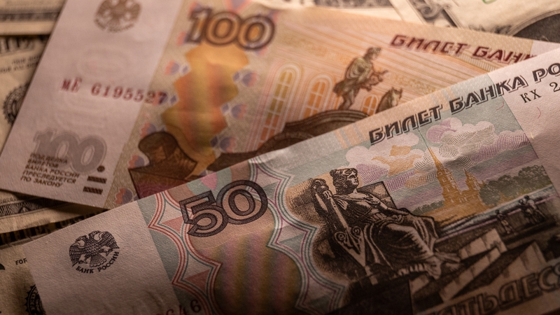 Russia's economy is showing the first signs of cooling, Economy Minister Maxim Reshetnikov was cited as saying today