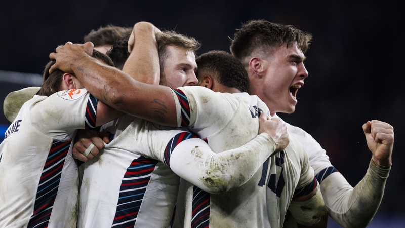 England's Elliot Daly celebrates scoring his side's crucial fourth try