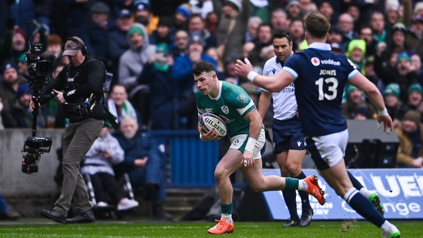 Ireland ran into an early lead courtesy of Calvin Nash's try