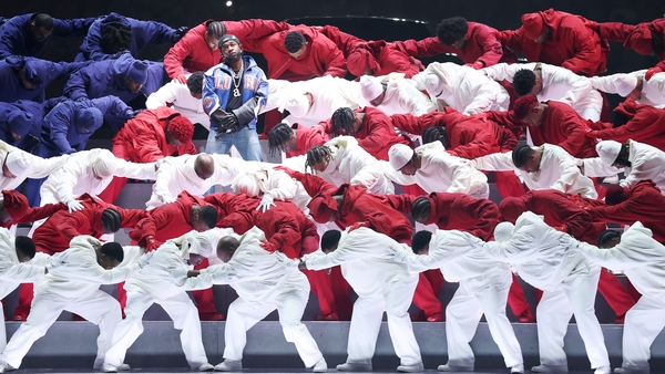 Kendrick Lamar and his dancers formed the American flag during his performance